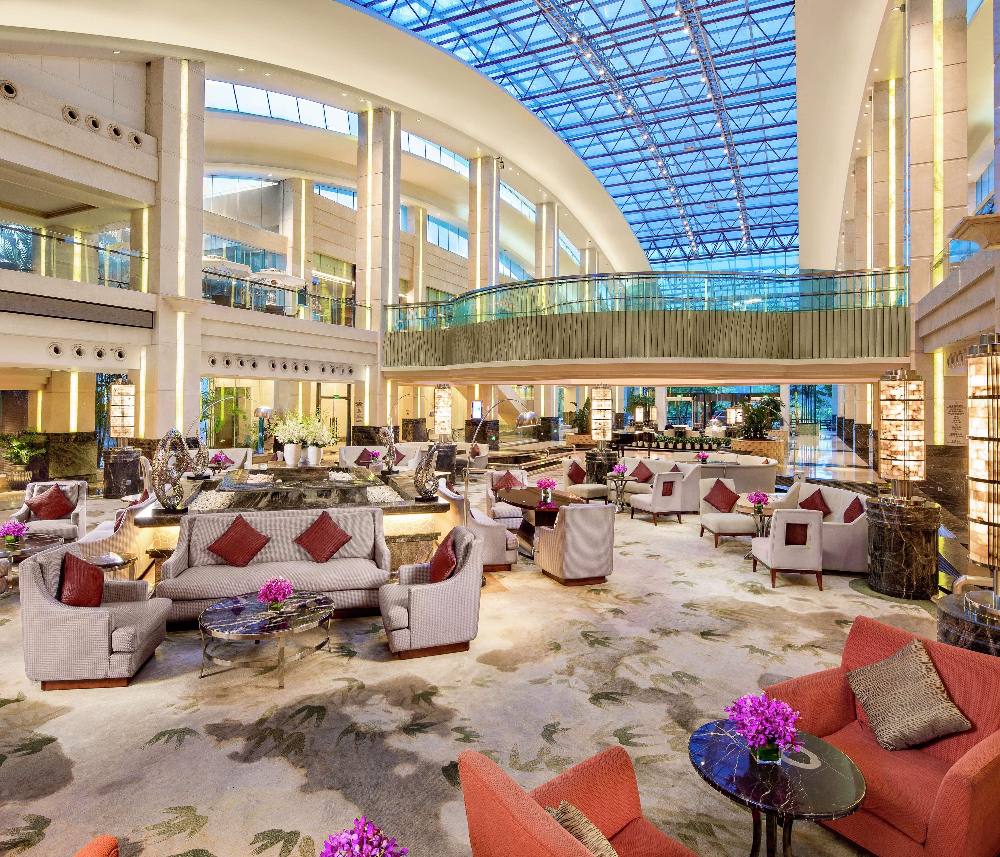 Hilton Guangzhou Science City, Free Shuttle Bus During Canton Fair Exterior photo